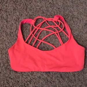 Lululemon Free to Be bra 6